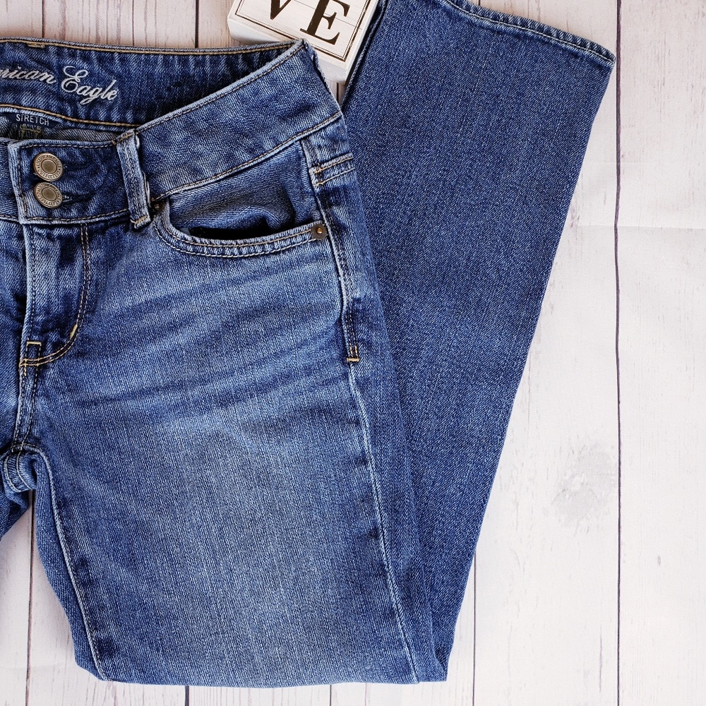 American Eagle Cropped Artist Stretch Denim sz 2